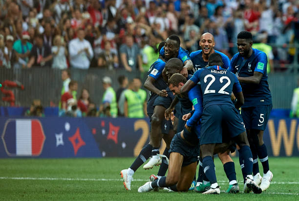 更是他个人 更是他个人