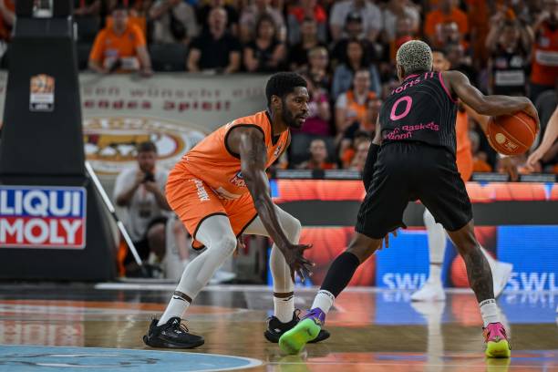 都展现了近 都展现了近